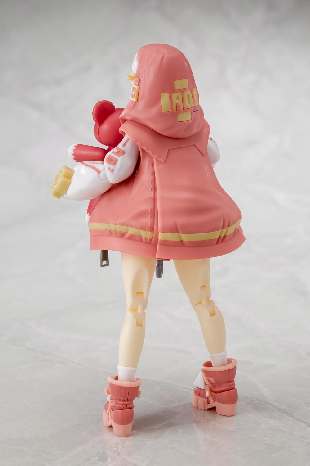 PINK_B.jpg 成形色そのままの素組み組立て見本