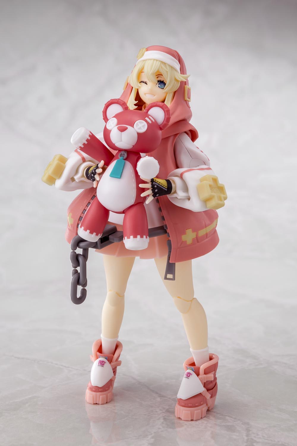 PINK_F-1.jpg 成形色そのままの素組み組立て見本